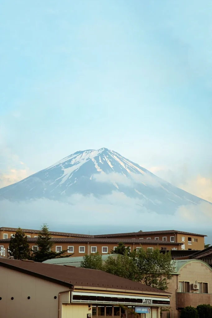 Person negotiating paid time off in a job offer meeting.